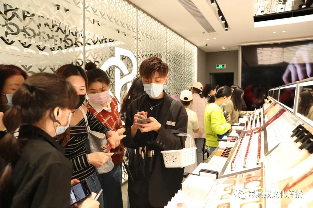 CEO访谈 | Homegrown beauty products spawn pretty brands